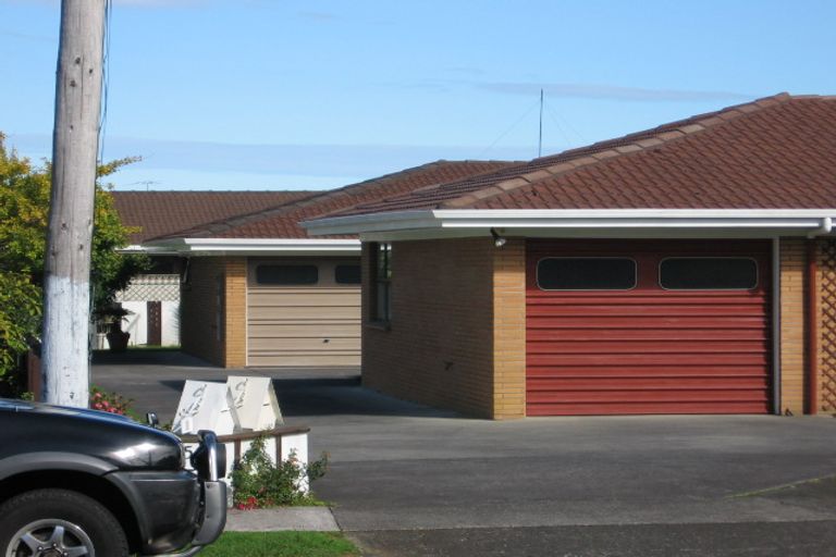 Photo of property in 1/53 Carruth Road, Papatoetoe, Auckland, 2025