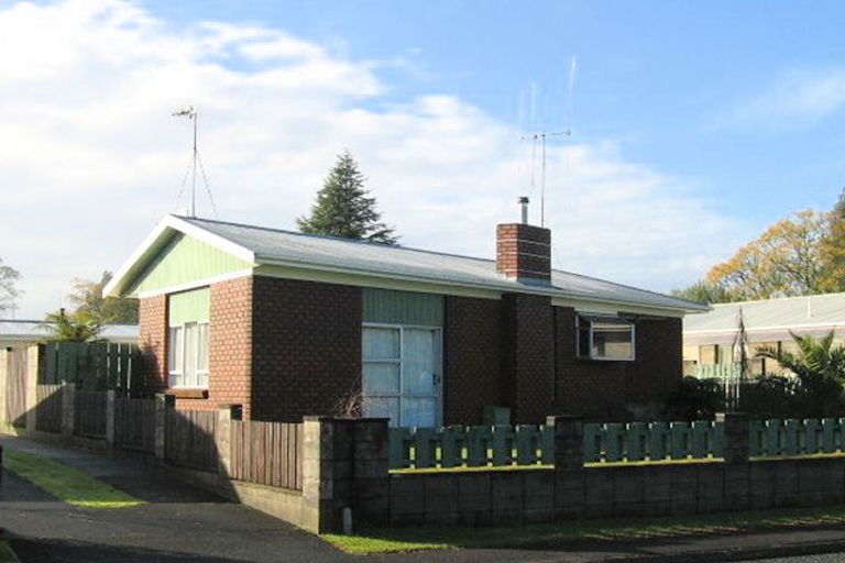 Photo of property in 4 Riccarton Place, Dinsdale, Hamilton, 3204