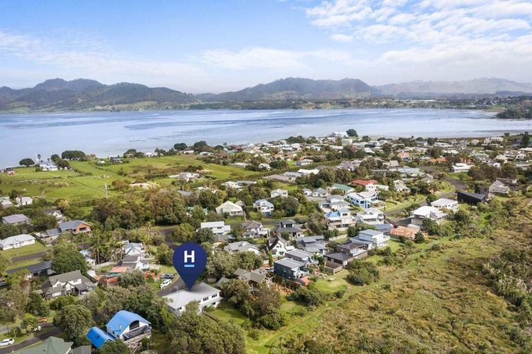 Photo of property in 9 Tuhua Place, Bowentown, Waihi Beach, 3177
