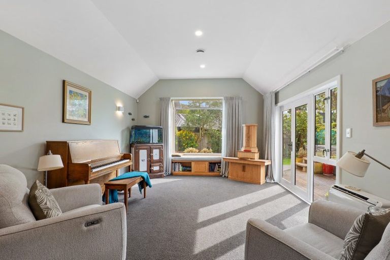 Photo of property in 60 Arnold Street, Sumner, Christchurch, 8081