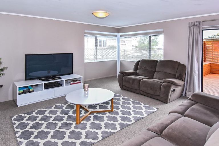 Photo of property in 158 Kitchener Road, Pukekohe, 2120