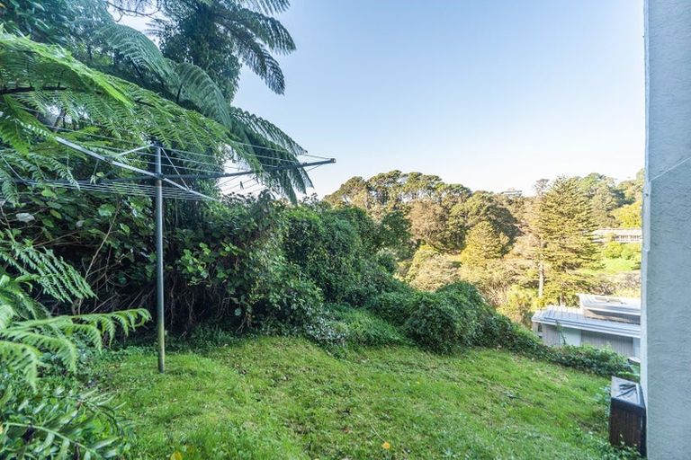 Photo of property in 54 Glenmore Street, Northland, Wellington, 6012