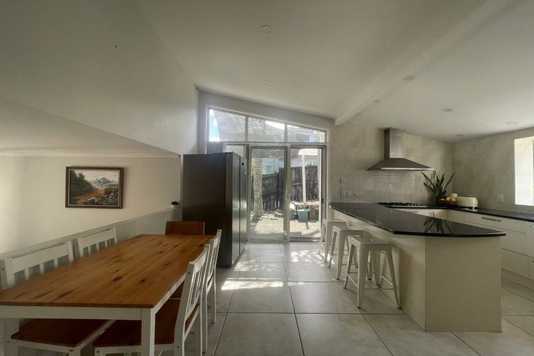 Photo of property in 88 Schnapper Rock Road, Schnapper Rock, Auckland, 0632