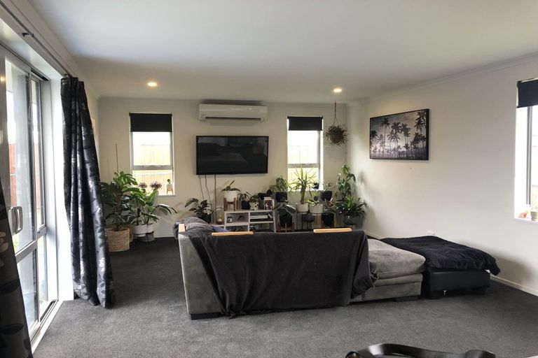 Photo of property in 11 Haremoor Way, Rolleston, 7615