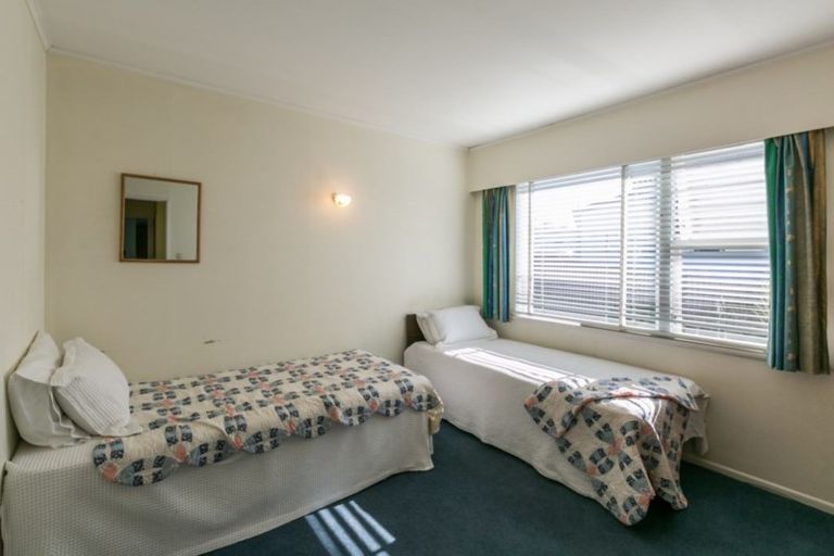 Photo of property in 1b Avon Terrace, Taradale, Napier, 4112