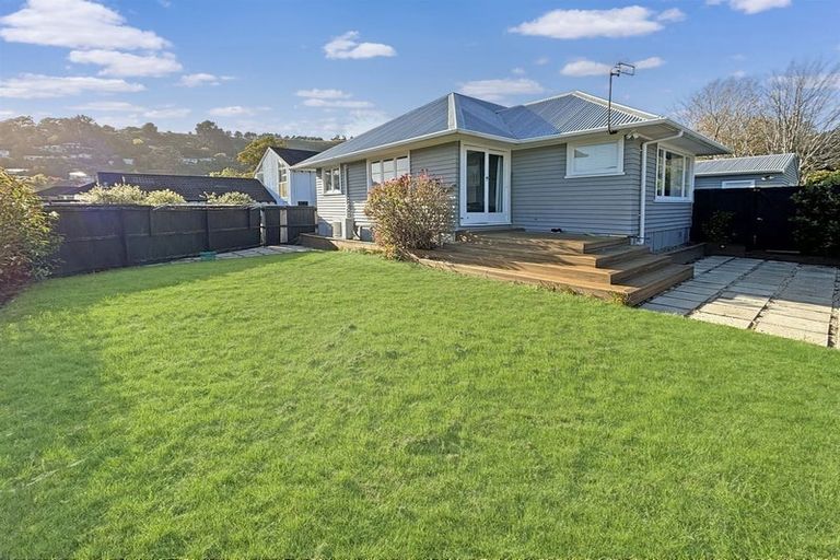 Photo of property in 2/7 Leonard Place, Saint Martins, Christchurch, 8022