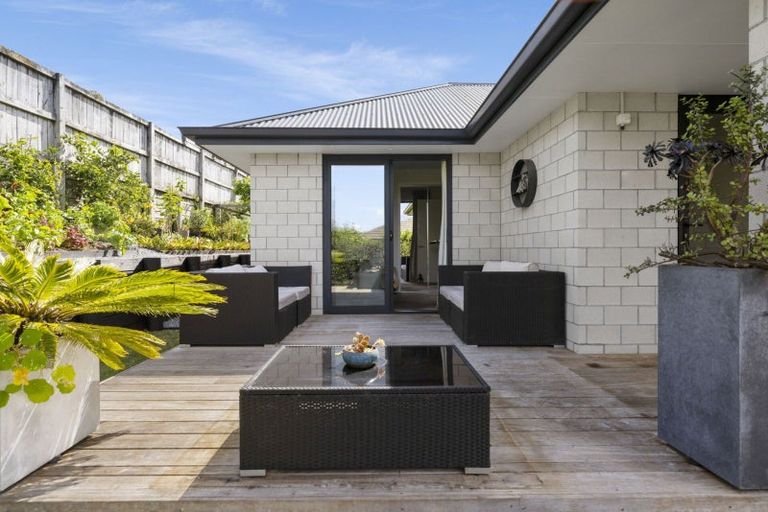 Photo of property in 19 Bertrowe Drive, Ohauiti, Tauranga, 3112