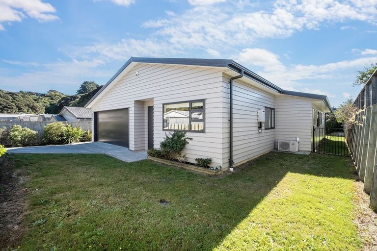Photo of property in 12 Moonsail Drive, Whitby, Porirua, 5024