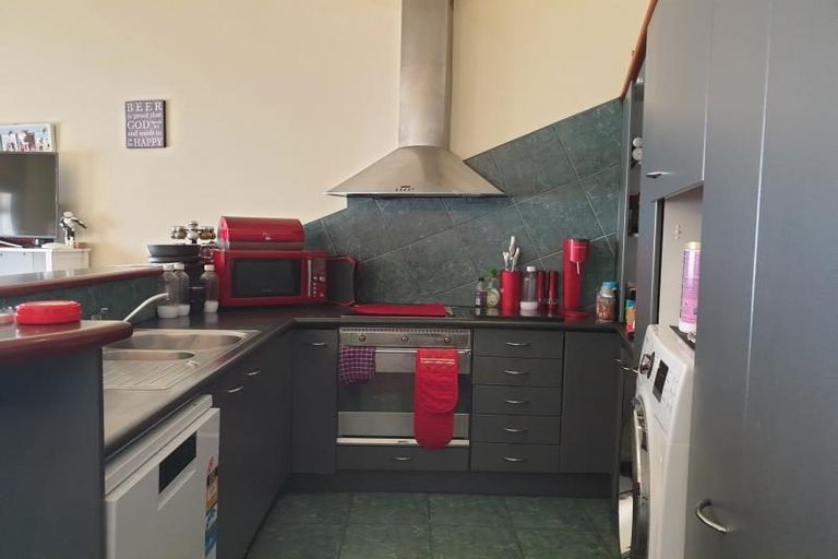 Photo of property in Sirocco Apartments, 811/8u Church Street, Wellington Central, Wellington, 6011