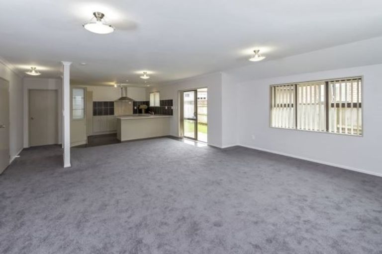 Photo of property in 16 Lili Road, Tuakau, 2121
