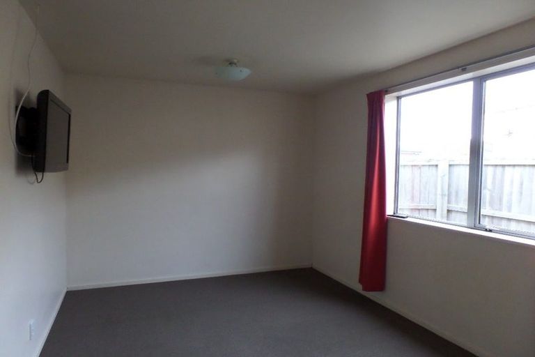 Photo of property in 5b Paeroa Street, Riccarton, Christchurch, 8041