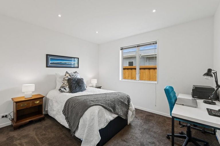 Photo of property in 165 Estuary Road, South New Brighton, Christchurch, 8062