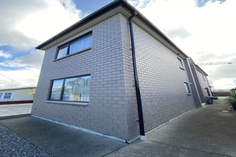 Photo of property in 146a Mcleod Road, Te Atatu South, Auckland, 0610