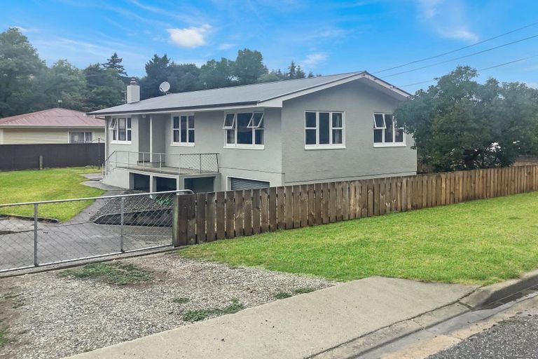 Photo of property in 6 Smith Street, Roxburgh, 9500