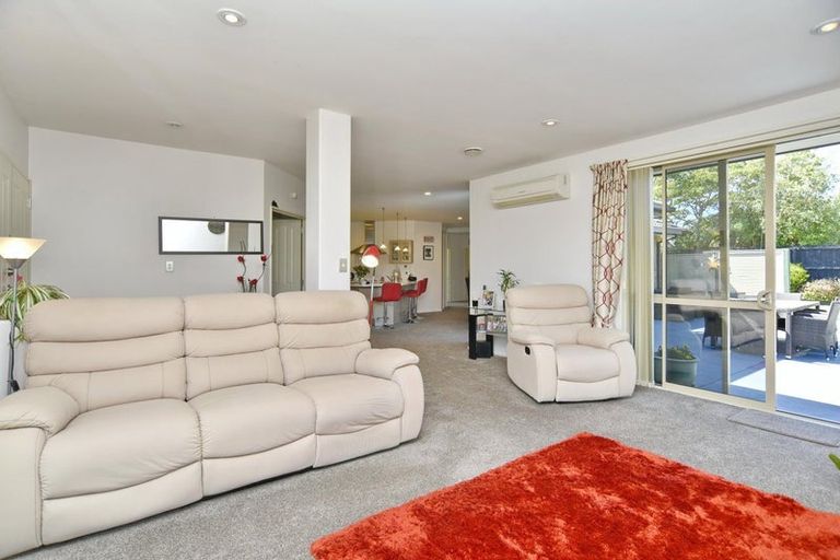 Photo of property in 24 Kapiti Street, Parklands, Christchurch, 8083