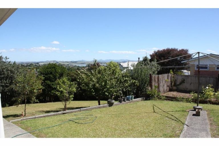 Photo of property in 12 Harbour View Road, Onerahi, Whangarei, 0110