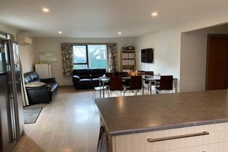 Photo of property in 45 Brockworth Place, Riccarton, Christchurch, 8011