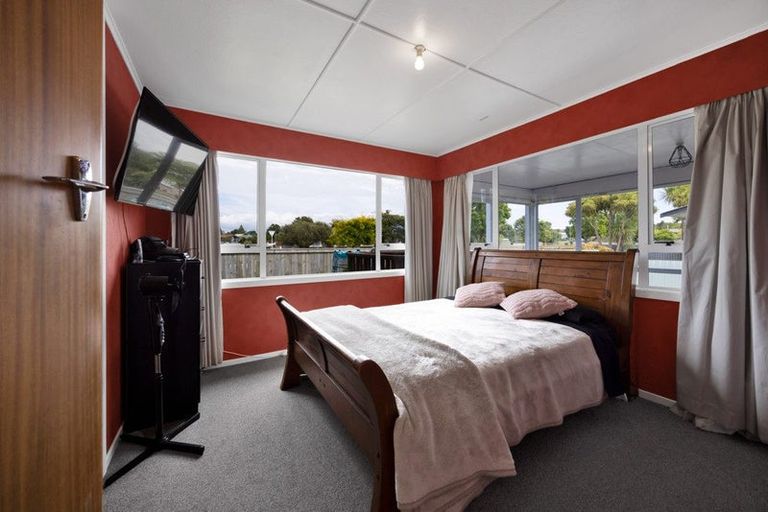 Photo of property in 44 Oberon Street, Stratford, 4332