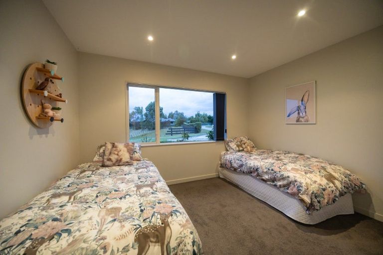 Photo of property in 25 Paradise Avenue, Feilding, 4775