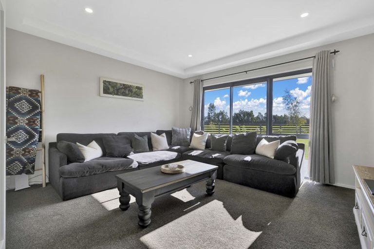 Photo of property in 48 Tupelo Place, Swannanoa, Rangiora, 7476