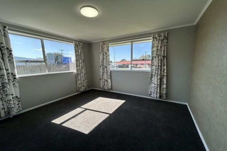 Photo of property in 40 Tuhikaramea Road, Dinsdale, Hamilton, 3204