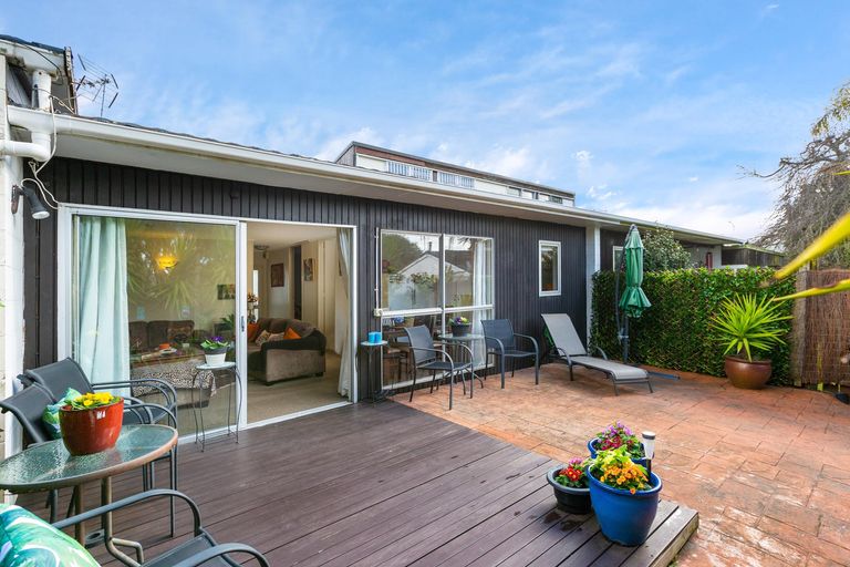 Photo of property in 109a/4 Te Atatu Road, Te Atatu South, Auckland, 0610