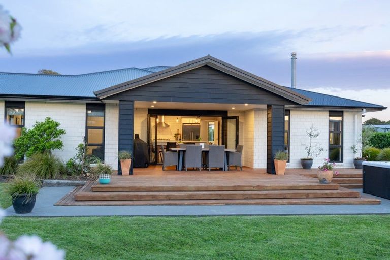 Photo of property in 129 Ranfurly Road, Feilding, 4702
