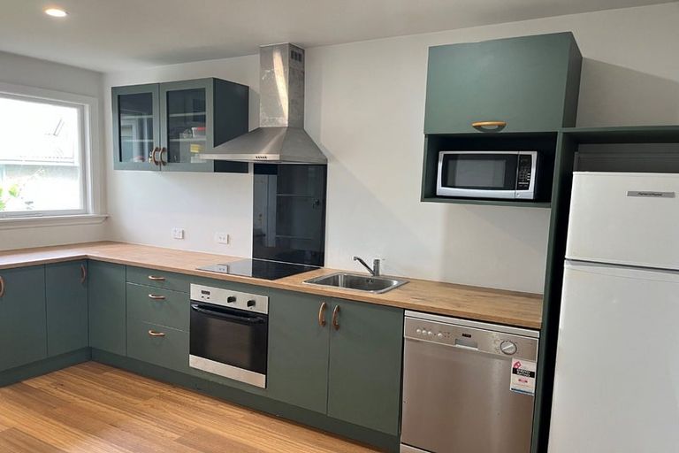 Photo of property in 2/34 Edward Avenue, Edgeware, Christchurch, 8013