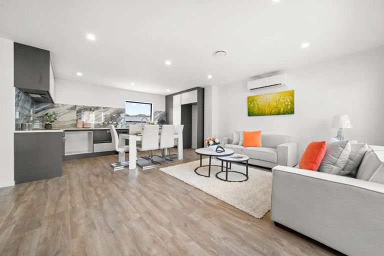 Photo of property in 23 Ayr Road, Pakuranga, Auckland, 2010
