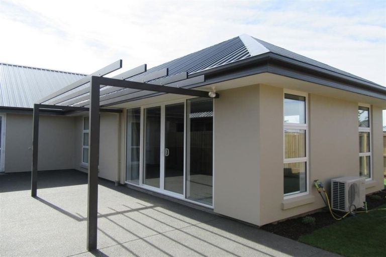 Photo of property in 77 Deal Street, Wigram, Christchurch, 8042