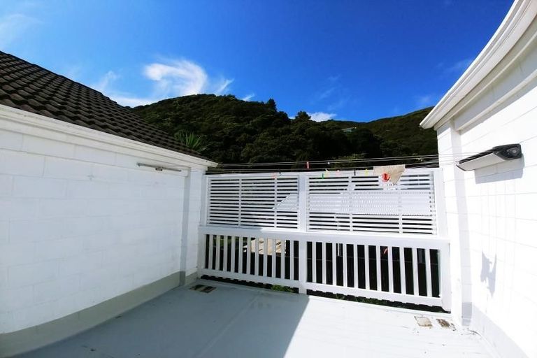 Photo of property in 3/3 Kowhai, Wainuiomata, Lower Hutt, 5014