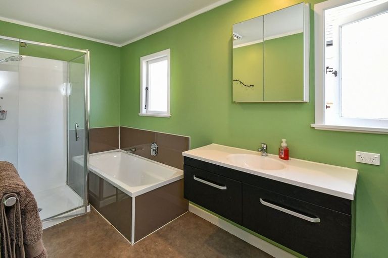 Photo of property in 1/15 Henwood Road, Mangere East, Auckland, 2024