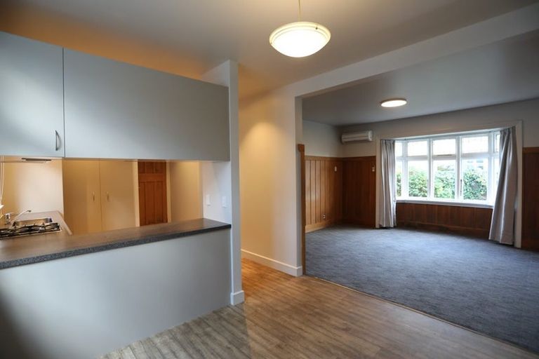 Photo of property in 27 Massey Crescent, St Albans, Christchurch, 8014