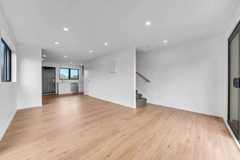 Photo of property in 10/21 Tennessee Avenue, Mangere East, Auckland, 2024
