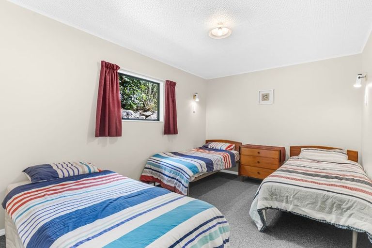 Photo of property in 11 Field Terrace, Okiwi Bay, French Pass, 7193