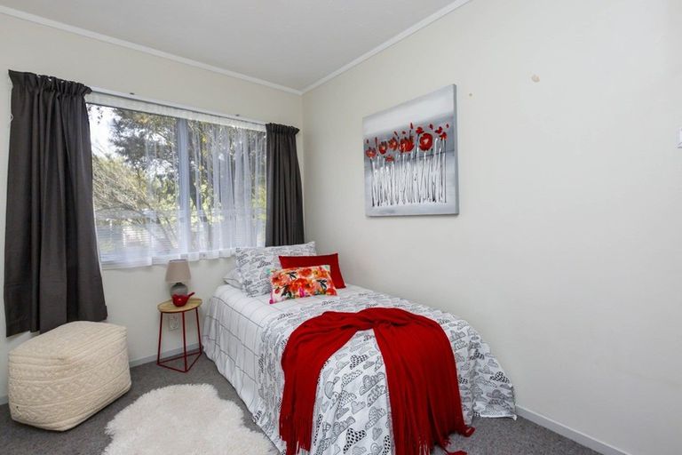 Photo of property in 8f1- Tulsa Grove, Totara Park, Upper Hutt, 5018