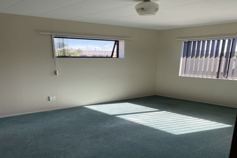 Photo of property in 2a Balmacewen Place, Mount Maunganui, 3116