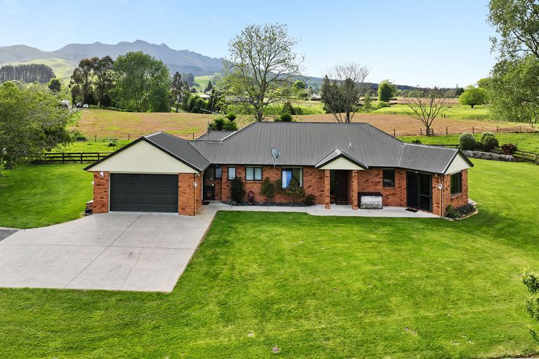 Photo of property in 67 Ormsby Road, Pirongia, Te Awamutu, 3876