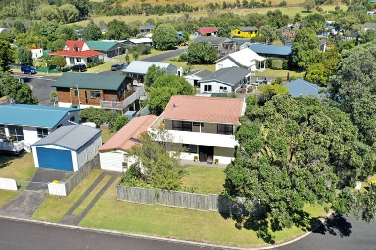Photo of property in 1 Swordfish Avenue, Whiritoa, Whangamata, 3691