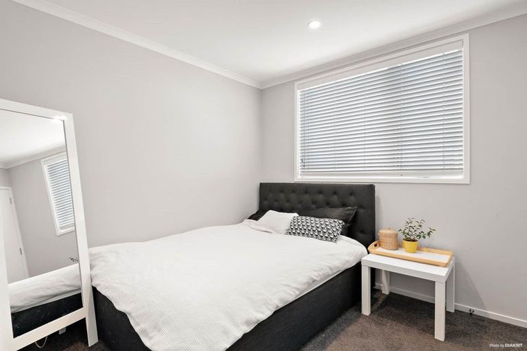 Photo of property in 22 Teal Way, Hobsonville, Auckland, 0616