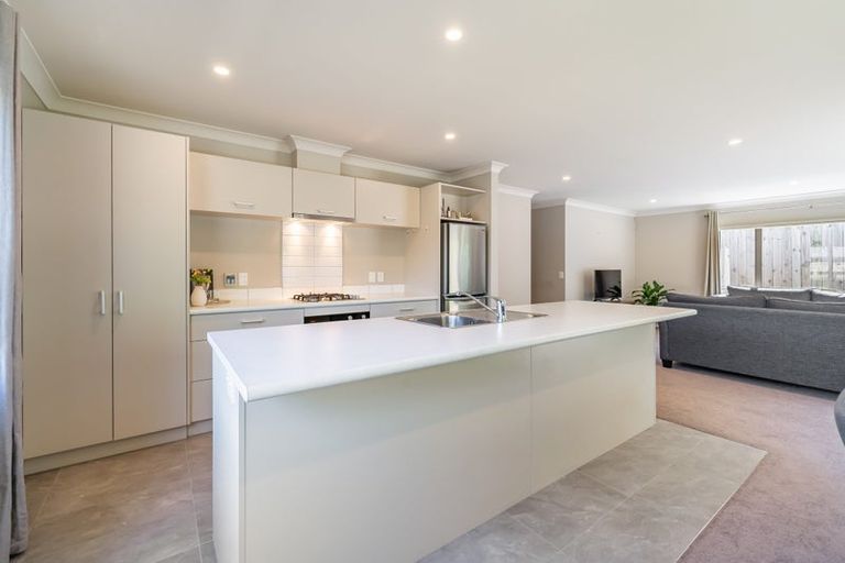 Photo of property in 36 Moonsail Drive, Whitby, Porirua, 5024