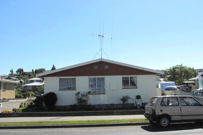 Photo of property in 1/67 Ranui Avenue, Waimataitai, Timaru, 7910