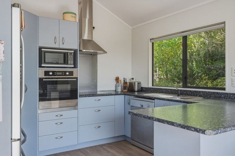 Photo of property in 300 State Highway 10, Cable Bay, 0420