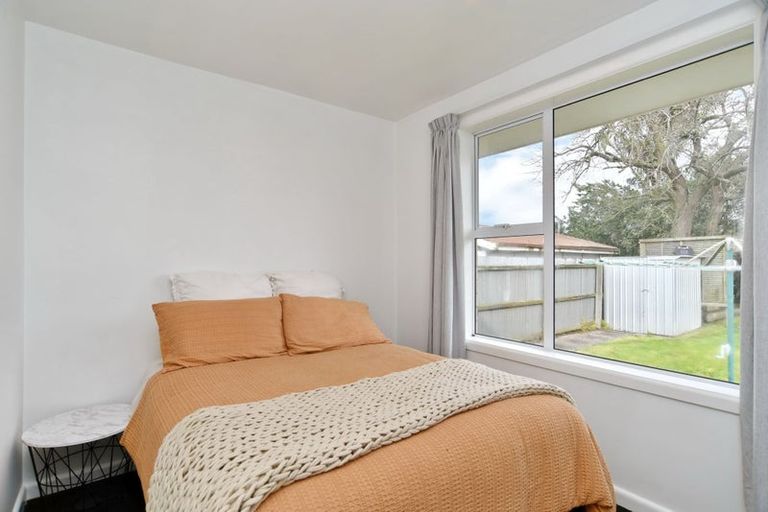 Photo of property in 54 Oriana Crescent, Hornby, Christchurch, 8042