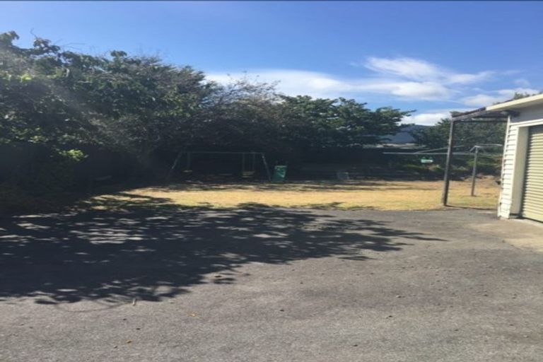 Photo of property in 72 Kiwi Road, Raumati Beach, Paraparaumu, 5032