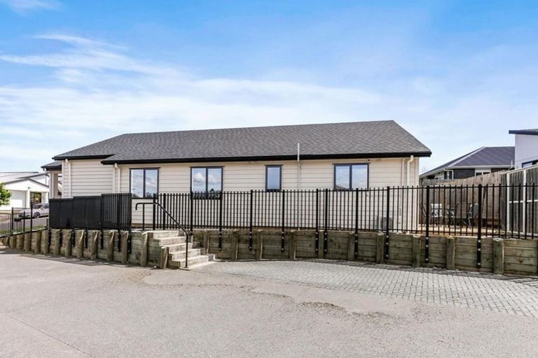 Photo of property in 3a Enchantment Lane, Karaka, Papakura, 2113