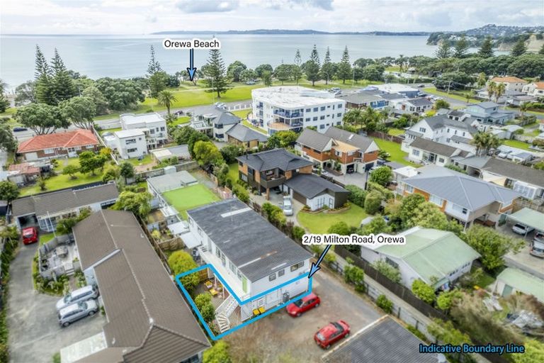 Photo of property in 2/19 Milton Road, Orewa, 0931