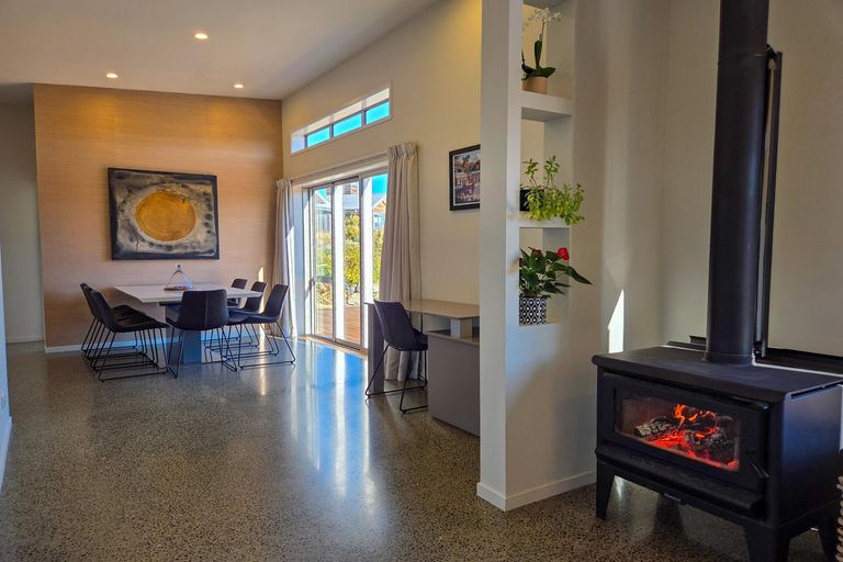 Photo of property in 10 Manning Place, Lake Tekapo, 7999