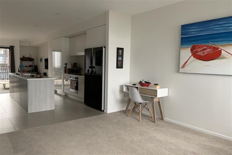 Photo of property in 55 Rangihina Road, Hobsonville, Auckland, 0616