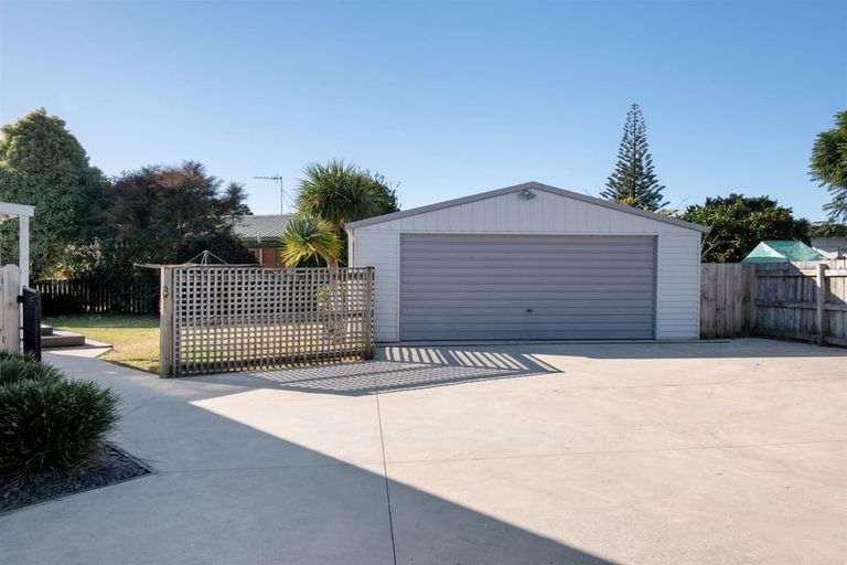 Photo of property in 32 Hayward Court, Te Puke, 3119